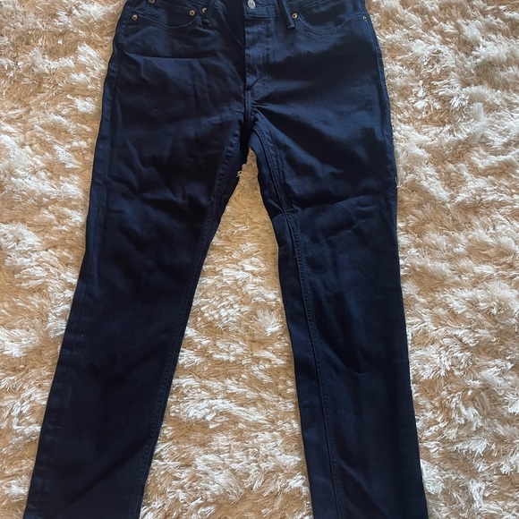 Women’s Levi’s 511 Jeans Waist 33 Length 30  Dark Wash Stretch Straight Leg - Picture 1 of 4